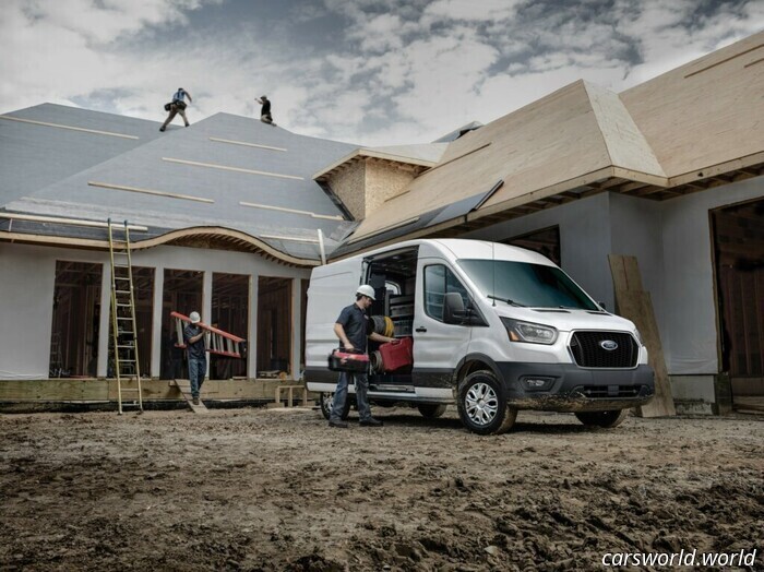 Рабочий фургон Ford стал намного умнее, но вам за это придётся заплатить | Carscoops